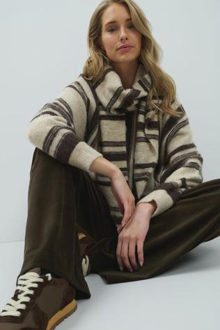 Trui Boatneck Sweater With Stripes