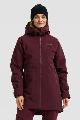 Padded parka in a waterproof, windproof and breathable fabric with taped seams, a fixed adjustable hood and a two-way zip with chin guard.
