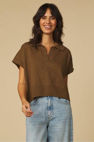 Pull Knitted Spencer With Collar