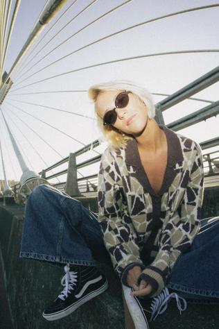Sweatshirt Retroflo Cropped Cardigan
