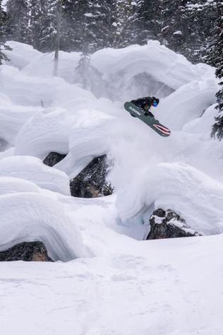 Snowboard Tornado X Beyond Medals