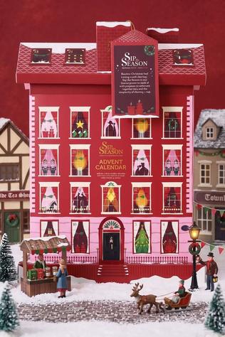 ENGLISH TEA SHOP Drinken Town House Advent Calendar 24Ct No colour