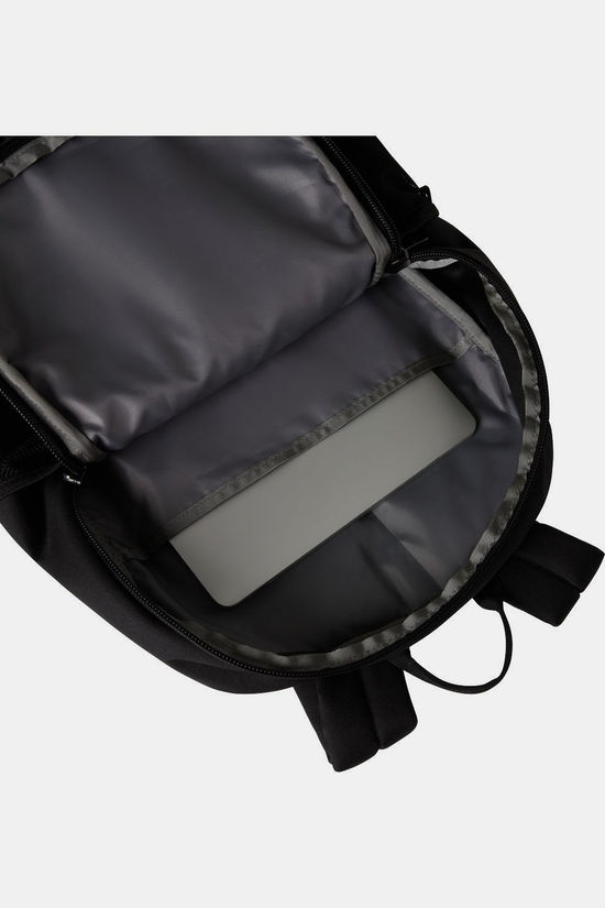 The North Face Dagrugzak Rodey 27L Black/Black
