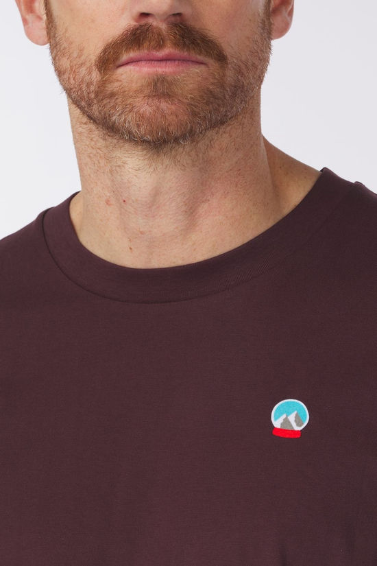 STRØM T-Shirt Snowglobe Mountains Red Brown