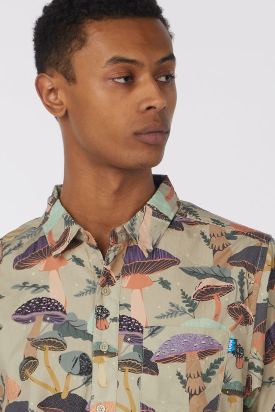 Kavu Hemd Festaruski Ss Shirt Mushroom Realm