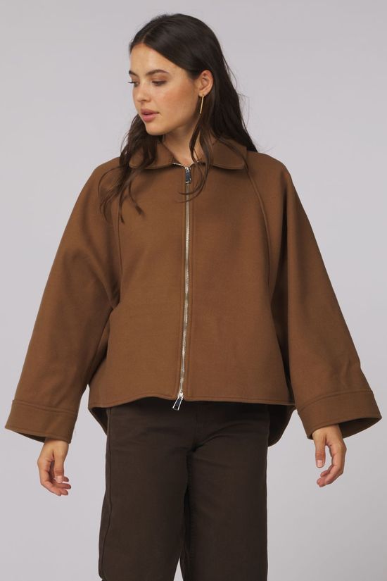 With Black Mantel Jackie Batsleeve Camel