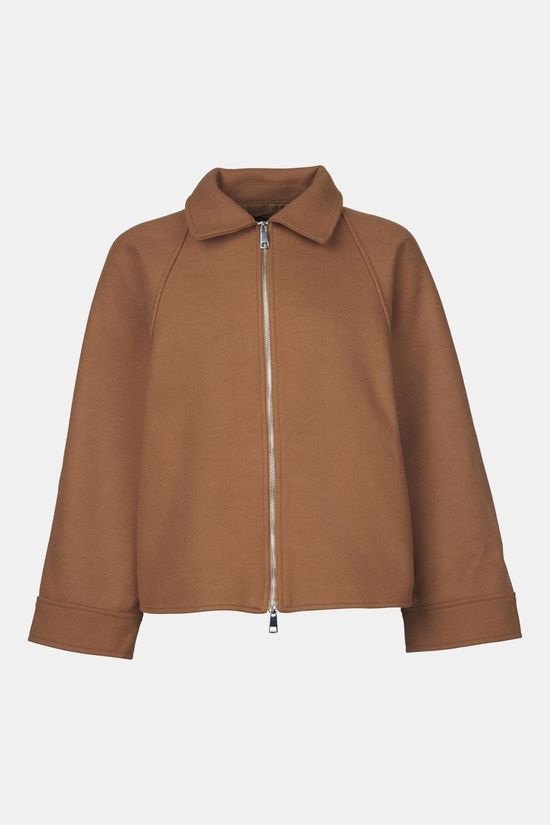 With Black Mantel Jackie Batsleeve Camel