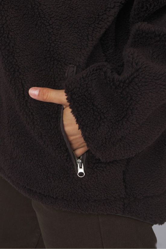 With Black Fleece Pernille Pile Windsor Wine