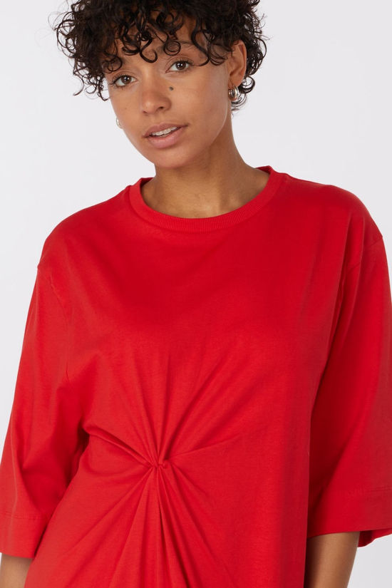 Soaked in Luxury Jurk Slaeve Knot Goji Berry
