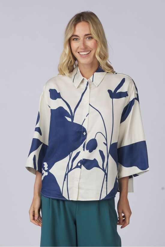 Vila Chemise Murina Pri Birch Aop:Freyja Navy Peony