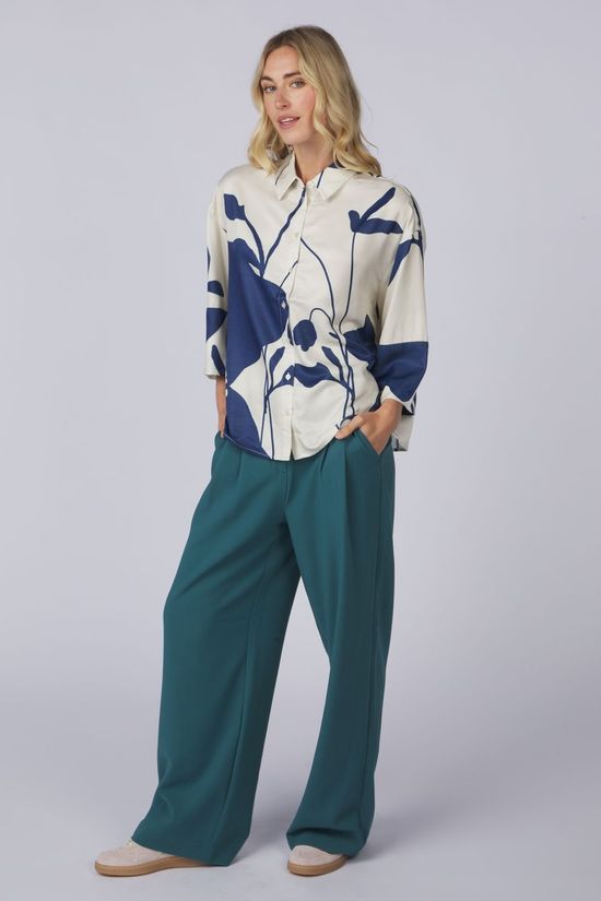 Vila Chemise Murina Pri Birch Aop:Freyja Navy Peony