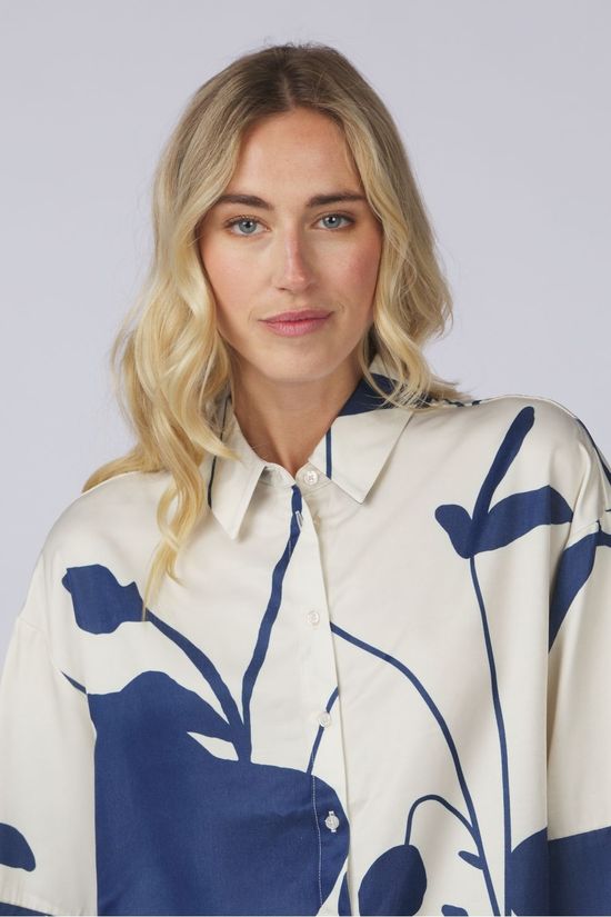 Vila Chemise Murina Pri Birch Aop:Freyja Navy Peony