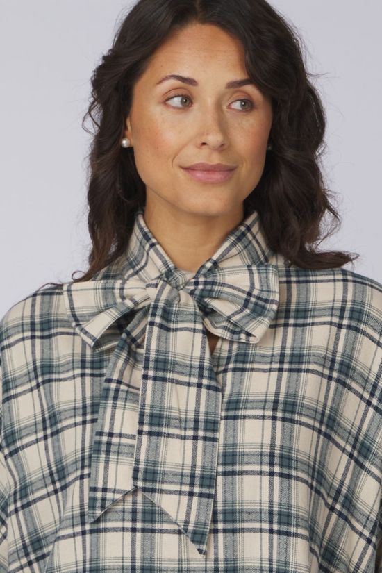 Vila Robe Myra Cloud Dancer Checks:Navy Blazer And Coffee Bean