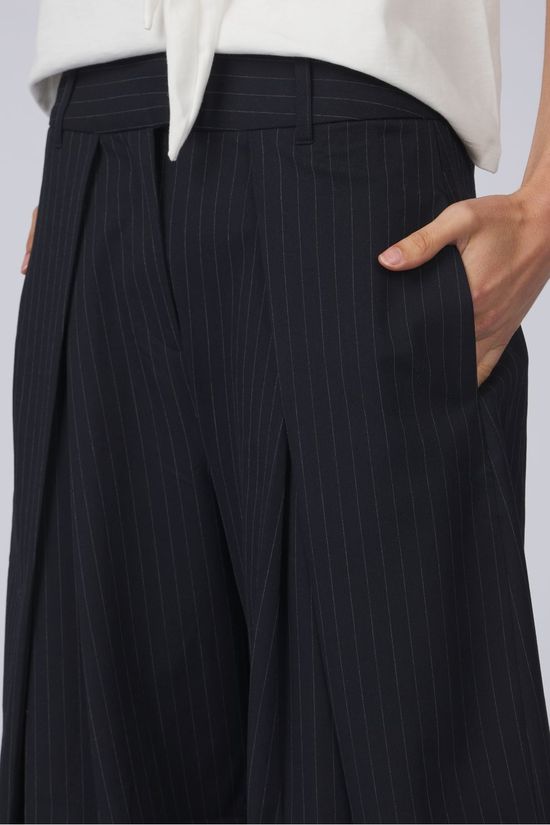 Vero Moda Broek Alina Navy Blazer Detail:White Pinstripe