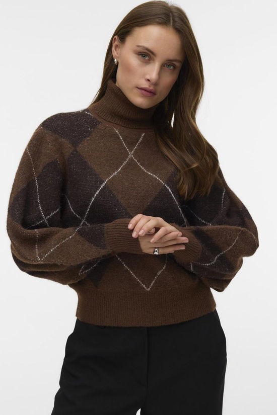 Vero Moda Pull Darla Rollneck Cocoa Brown Detail:W. Chocolate Torte And Birch