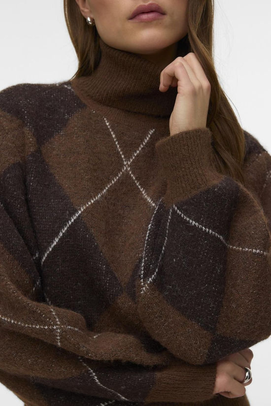 Vero Moda Pull Darla Rollneck Cocoa Brown Detail:W. Chocolate Torte And Birch