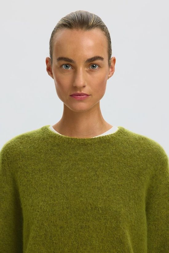 Selected Pull Slwlulu Brushed Cardamom Seed Detail: Melange