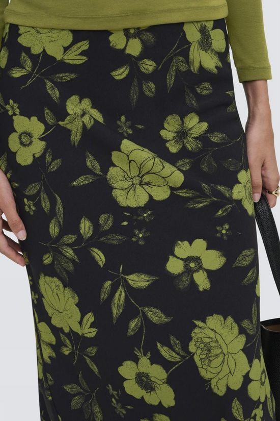 Only Jupe Chigo Black Aop:Cardamom Flowers