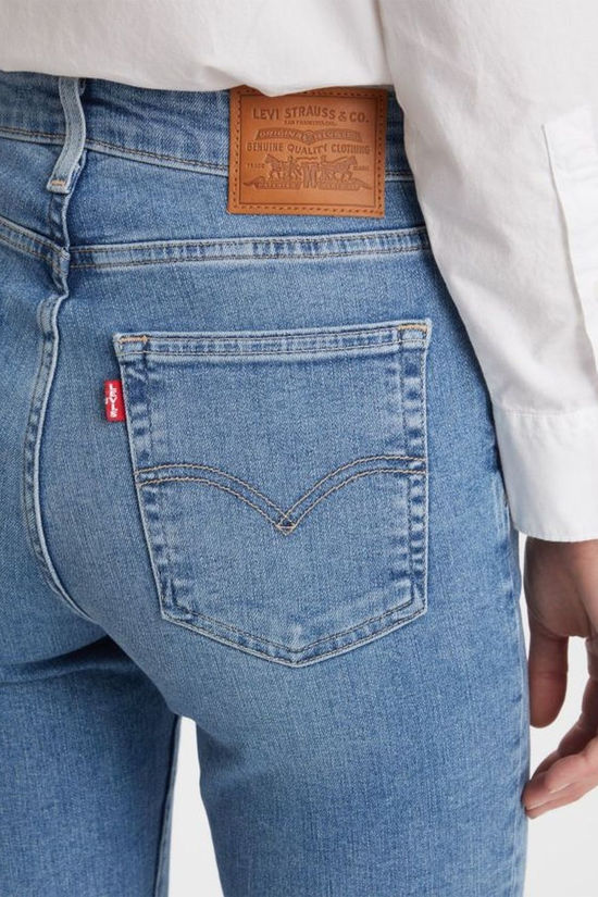 Levi's 725™ High Rise Bootcut Blue Wave Light