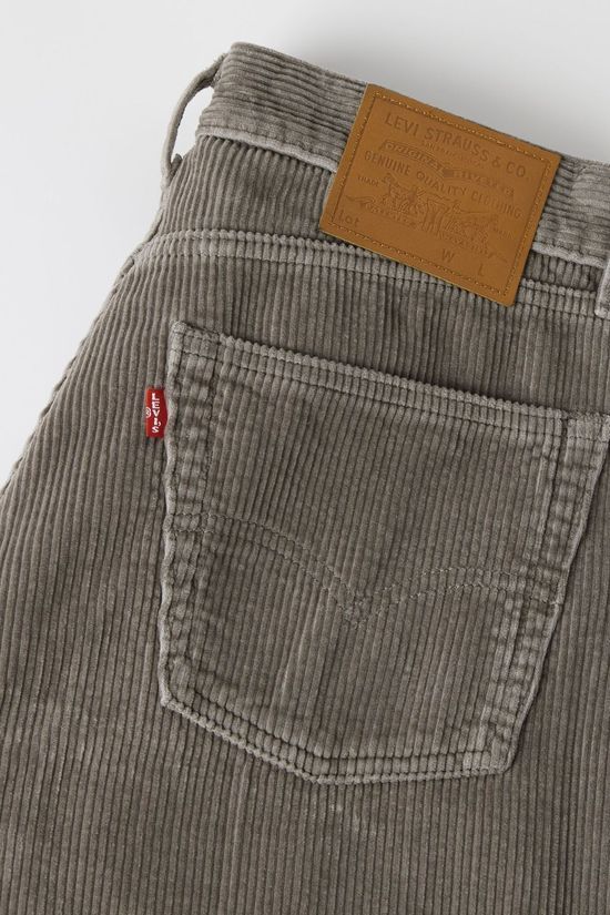 Levi's Broek 555® Relaxed Straight Smokey Taupe 8W Cord
