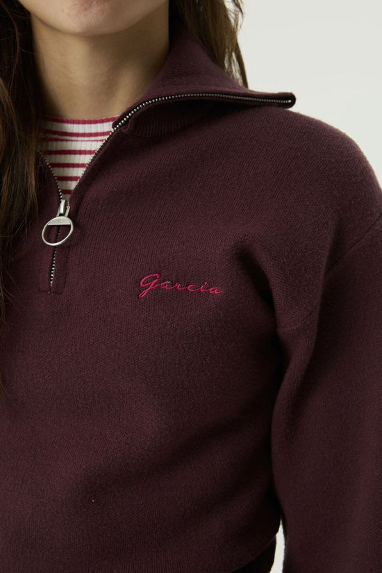 Garcia Pull U262646 Black Cherry (5822)