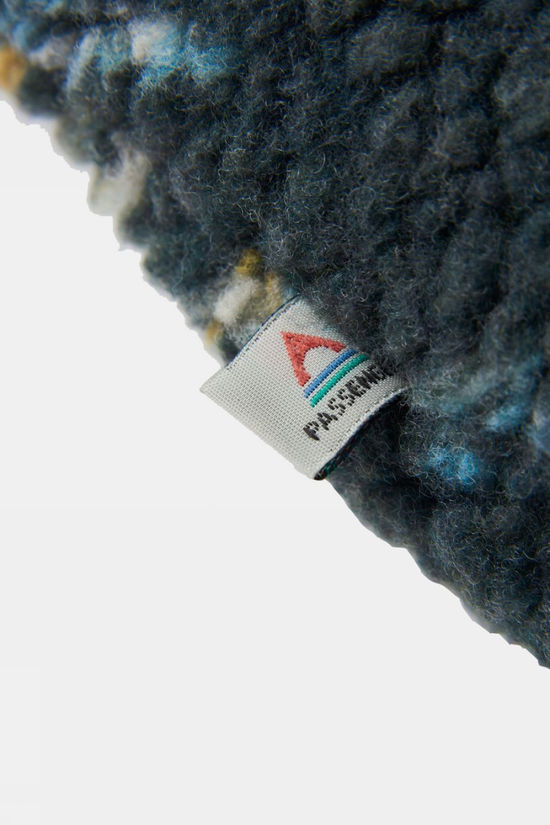 Passenger Clothing ltd Polaire Clover 2.0 Recycled Soft-Touch Sherpa Fleece Frost Dark Fern