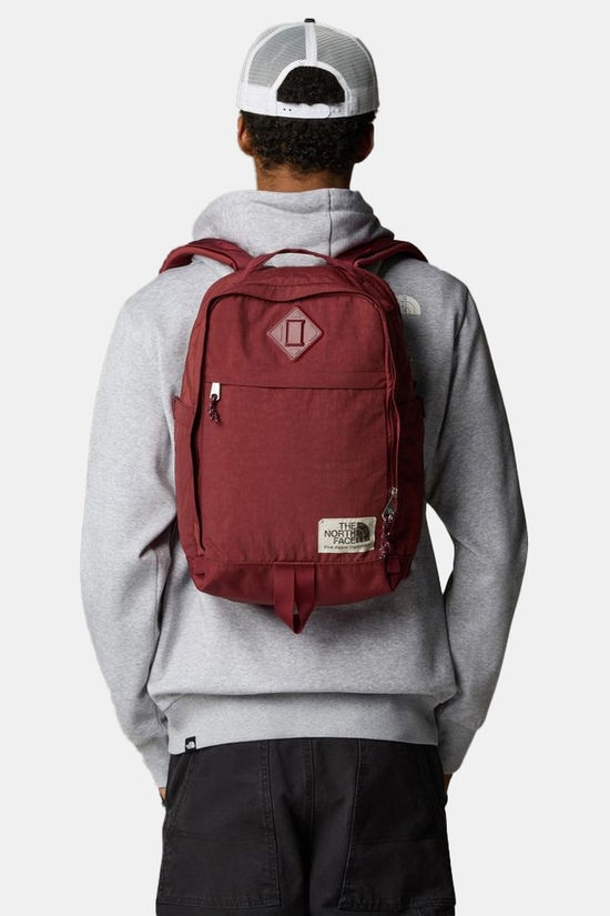 The North Face Berkeley Daypack 16L Sumac-Alpine Plum