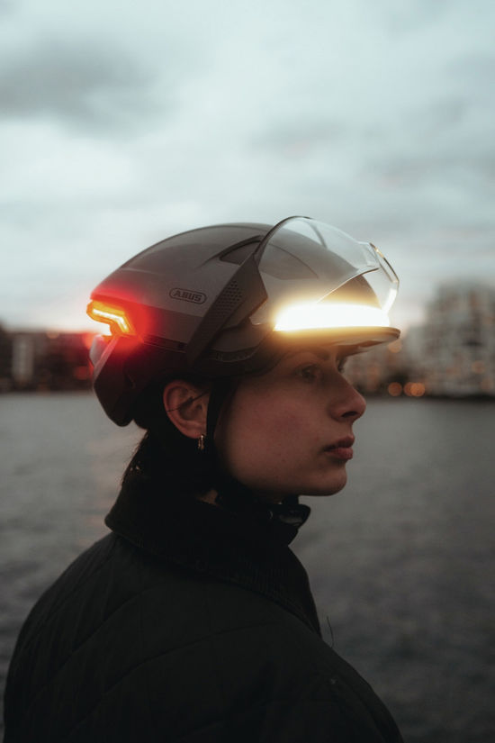 Abus Casque Vélo Hyp-E Bl.Ace Volcano Titan