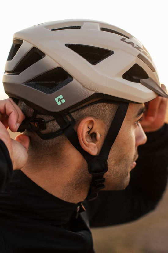Lazer Fietshelm Cerro Kineticore Mat Taupe