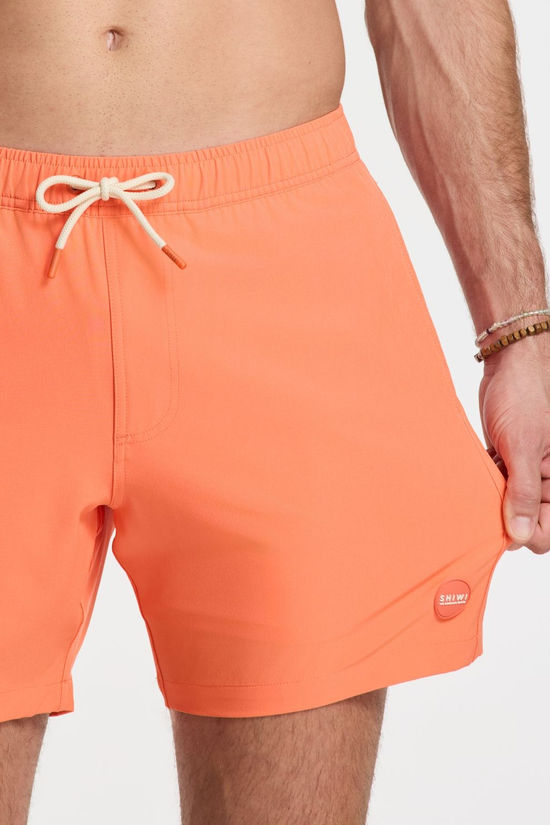 Shiwi Zwemshort Scott Stretch 6 Inch Solid Orange Coral
