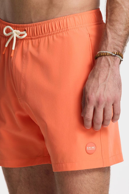 Shiwi Zwemshort Scott Stretch 6 Inch Solid Orange Coral