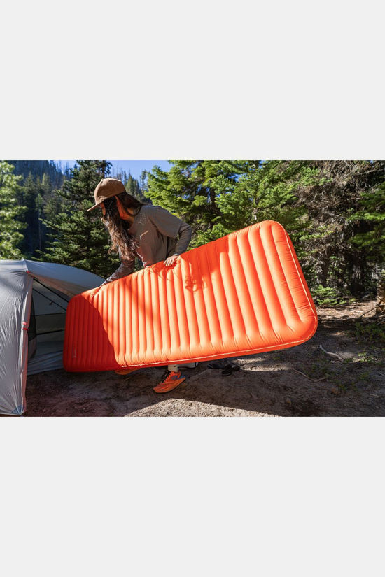 Therm-a-Rest Luchtmatras Neoloft Regular Wide Ember